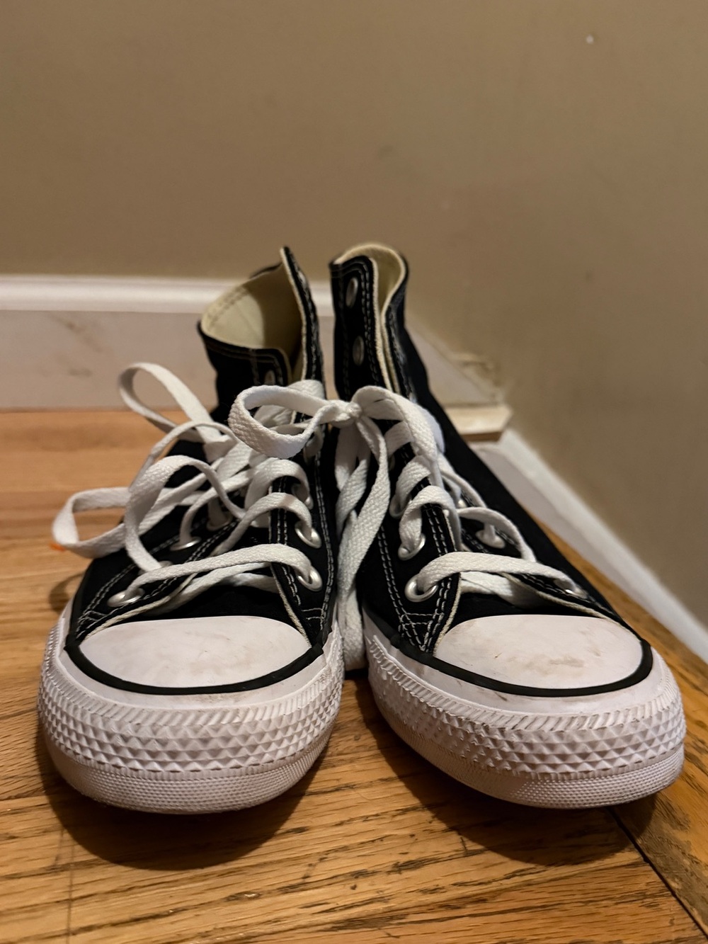 Black High top converse